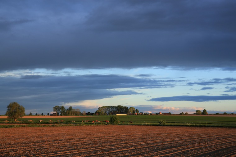 Paysage des terres agricoles enclusiennes - photo de Stephan Speleers, 1er prix du concours de photographies de 2014