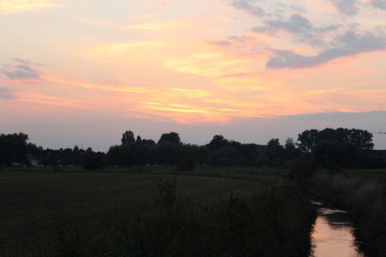 La Rhosnes au coucher du soleil - photo de Charlotte Speleers, 2ème prix du concours de photographies de 2014