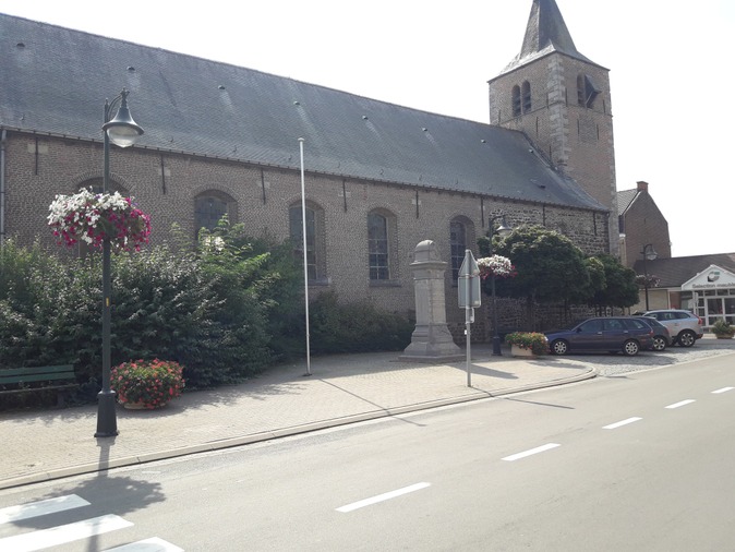 Eglise d'Amougies  .jpg